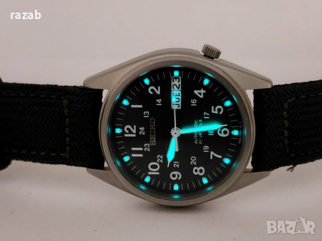 Seiko 5,  7S26-3060 ref:SKX425