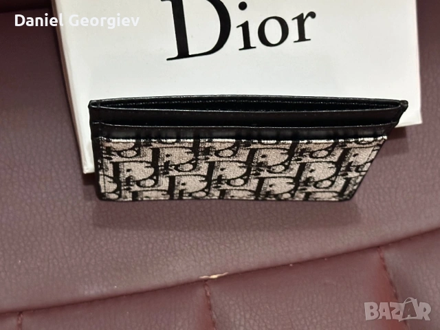Чисто Нов Картодържател Dior Кардхолдър портфейл, снимка 3 - Портфейли, портмонета - 53342485