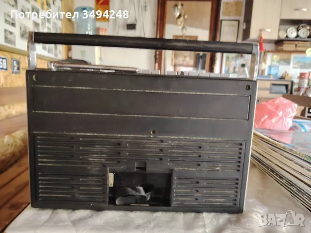 Касетофон Saba, снимка 3 - Радиокасетофони, транзистори - 50175807