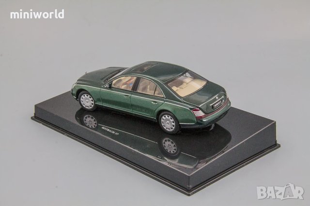 Maybach 57 SWB 2003 - мащаб 1:43 на AutoArt моделът е нов в PVC дисплей-кейс, снимка 2 - Колекции - 43169434