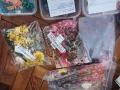 цяла кутия с микс Сухи сушени цветя декоративни декорация за нокти маникюр бижута и сапун смола, снимка 9