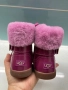 Детски кожени ботушки   НОВИ UGG оригинални  N:22.5, снимка 8