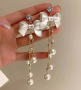 Красиви обеци с перли панделки и бял кристал, снимка 1 - Обеци - 44865807