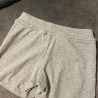 Nike къси панталони, снимка 3 - Къси панталони и бермуди - 40437381