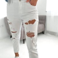 Накъсани бели дънки L-размер последен , снимка 3 - Панталони - 43956307
