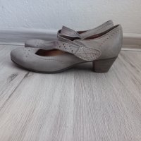 Бежови обувки естествена кожа с анатомична стелка и подметка , снимка 2 - Дамски обувки на ток - 38261875