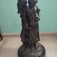Стара статуетка,композиция, снимка 1 - Антикварни и старинни предмети - 43408052