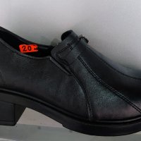 Дамски черни обувки със среден ток, снимка 1 - Дамски обувки на ток - 39925829