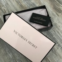 Подарък за жена Луксозен Несесер , чантичка Victoria’s Secret , Oригинална , снимка 2 - Подаръци за жени - 26382276