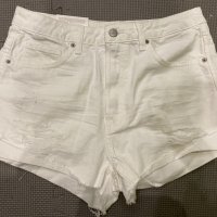 Н&М нови накъсани дънки М размер, снимка 1 - Къси панталони и бермуди - 28769093