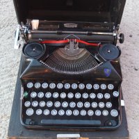 Продавам пишеща машина , снимка 2 - Антикварни и старинни предмети - 27812503
