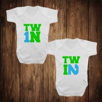 Бебешки бодита за близнаци с щампа TW1N TWI2, снимка 1 - Бодита за бебе - 26612245