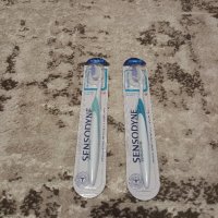 2 броя четки за зъби Sensodyne Advanced Clean.Двата броя за 10 лв., снимка 2 - Козметика за лице - 43554081