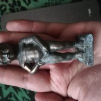 Статуетка - Bruxeless Manneken Pis – Символ на Брюксел от меден, снимка 4 - Други - 37377084