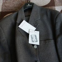 Продавам мъжки марков костюм Bitsiani, снимка 4 - Костюми - 37068385