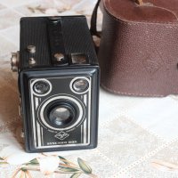 Ретро фотоапарат Agfa Synchro Box, снимка 8 - Антикварни и старинни предмети - 40469726