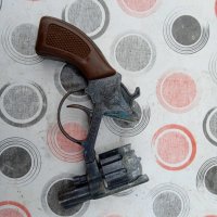 Стар метален пистолет , снимка 6 - Други ценни предмети - 39318947