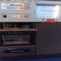 GRUNDIG RR 220 Радиокасетофон, снимка 2 - Радиокасетофони, транзистори - 44132353