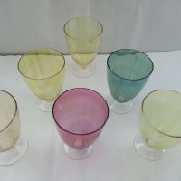 Ретро чаши цветно стъкло, снимка 2 - Антикварни и старинни предмети - 33559640