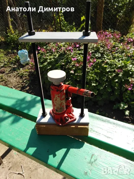 преса за избиване на тампони, фтулки и лагер , снимка 1