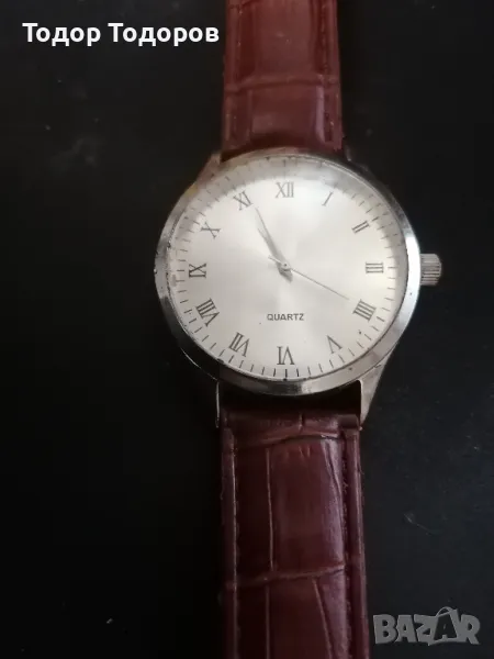 Стар Quartz часовник с кожена каишка., снимка 1