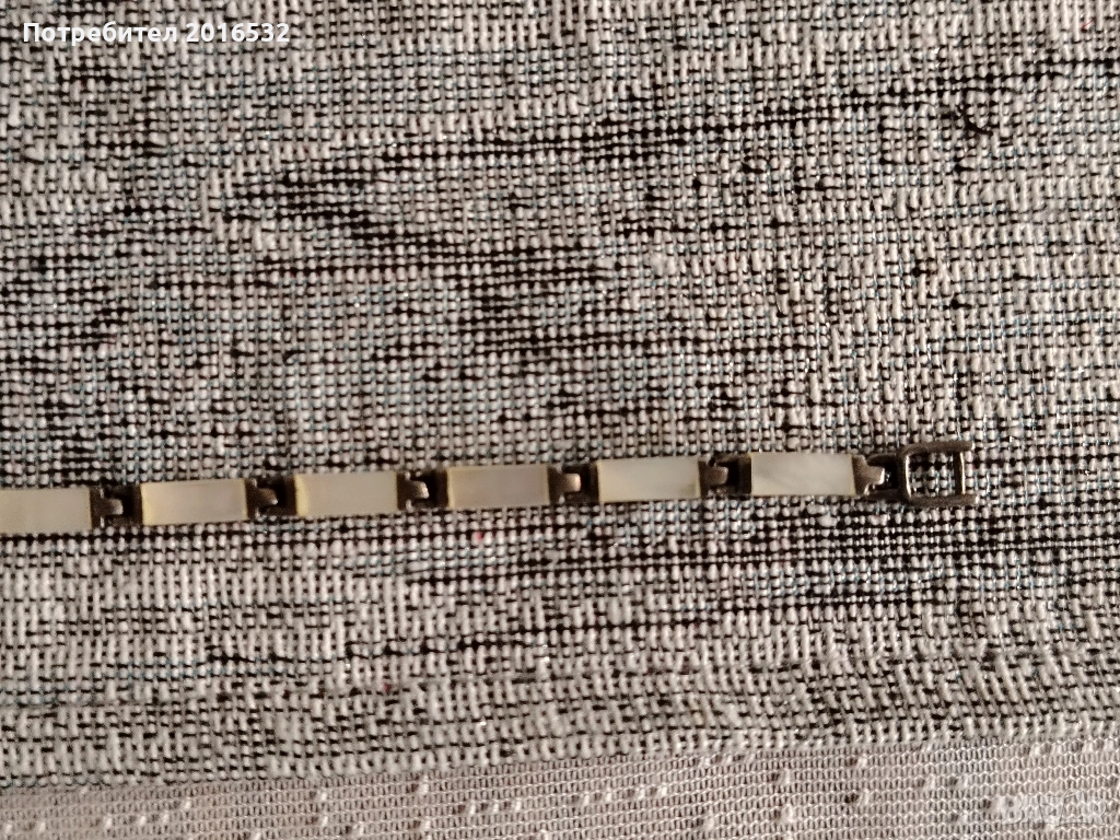 Продавам сребърна гривна с бял седеф, снимка 1