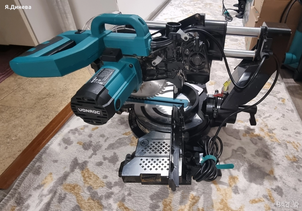 Настолен цирколяр Vonroc 1800w, снимка 1