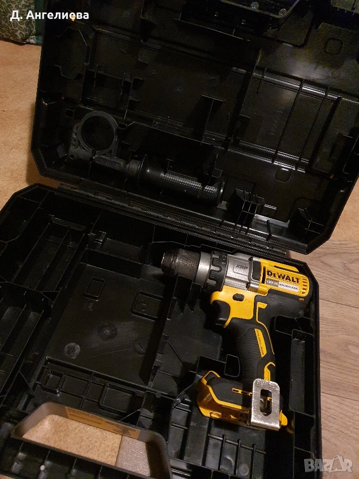 Винтоверт/бормашина Dewalt DCD99, снимка 1