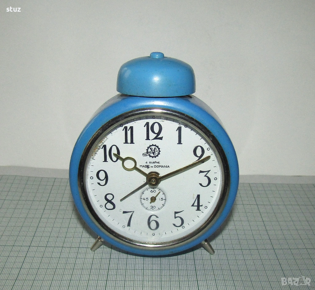 Будилник Victoria, механичен, снимка 1