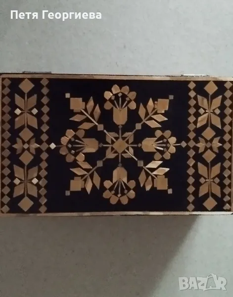 Дървено сандъче за бижута, снимка 1