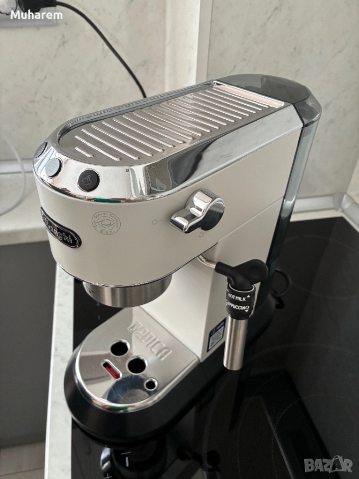 Кафемашина DeLonghi EC685.W DEDICA, снимка 1