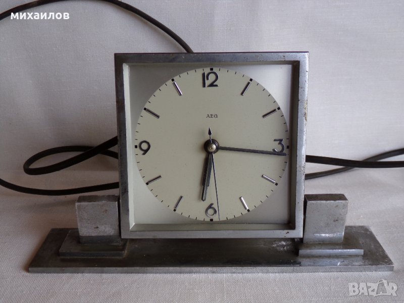 АЕG 1935- 1945г радио електрически часовник , снимка 1