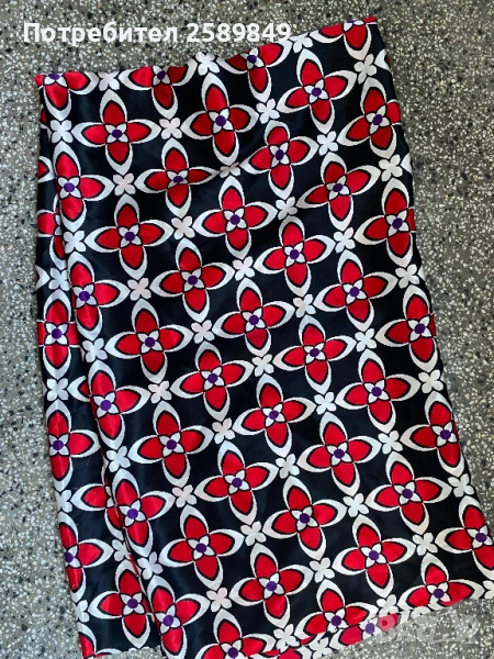 сатениран копринен плат колeкция модна къща ISL, снимка 1