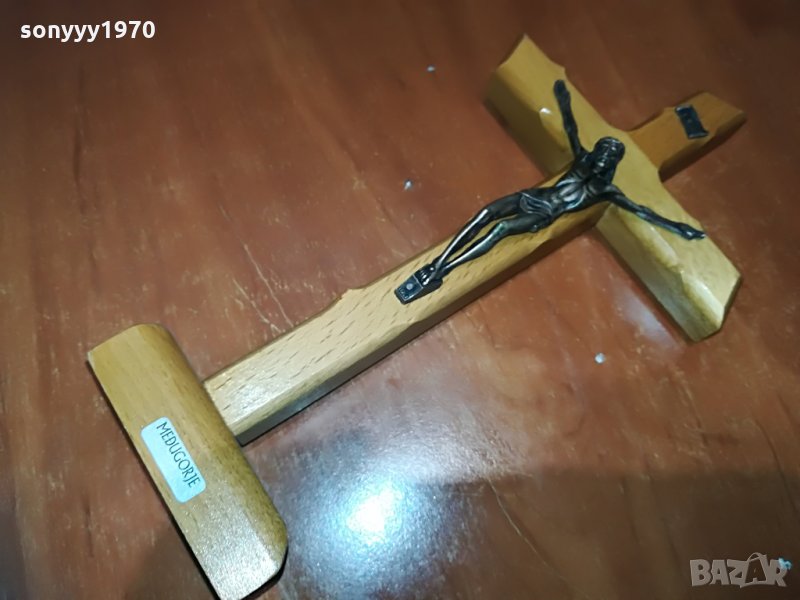 Кръст С ХРИСТОС от дърво и метал на поставка-25Х11Х4СМ, снимка 1