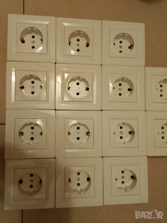 Контакти Шнаидер, снимка 1