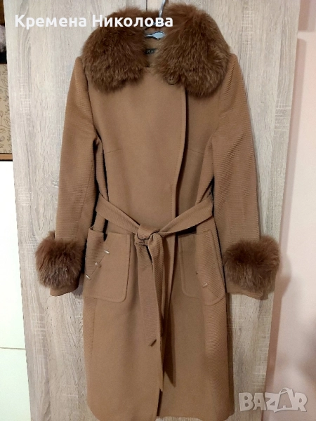 Зимно палто с естествена яка, снимка 1