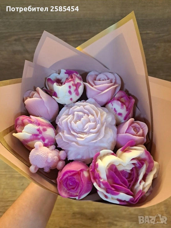 Букети от соеви свещи с разнообразни аромати 💐, снимка 1