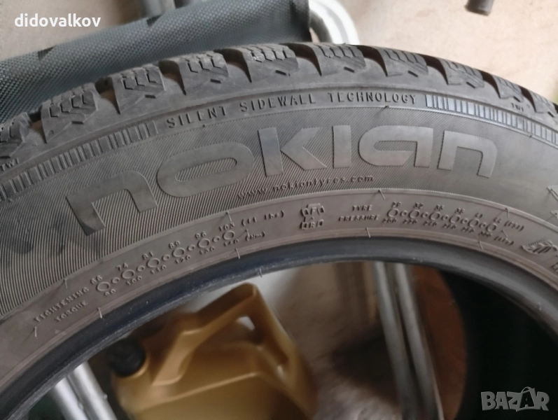зимни гуми nokian 215/55/17 2 броя, снимка 1