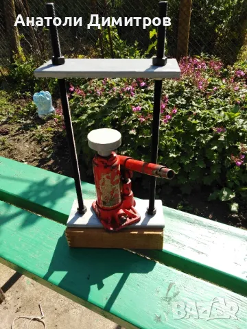 преса за избиване на тампони, фтулки и лагер 