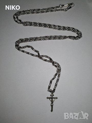 Продавам, Старинен сребърен кръст  с Исус - разпятие Христово с 2 сребърни синджира