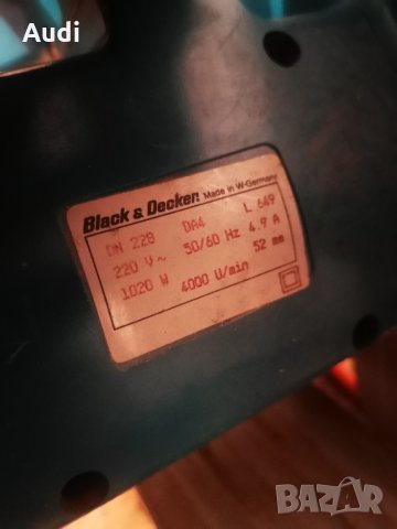 Ръчен циркуляр  Black Decken DN 228 1020W / 4000 об./мин. 4.9А Комплект с режещ диск Ф52mm Made in G, снимка 2 - Циркуляри - 35338565