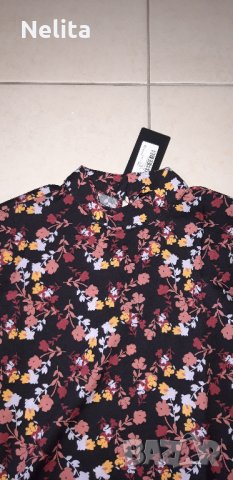 Дамска риза с висока яка - размер S, снимка 3 - Ризи - 32751890