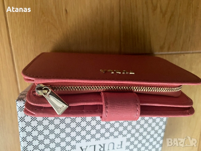 Дамски портфейл Furla, снимка 4 - Портфейли, портмонета - 53569911
