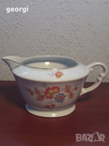 Порцеланова каничка за мляко Чехословакия 