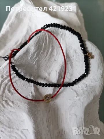 гривна червена връв с брилянт и злато, снимка 4 - Гривни - 49152686