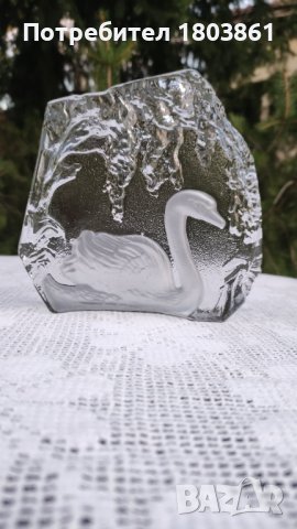 Масивна кристална скулптура с лебед, снимка 1 - Статуетки - 43064110