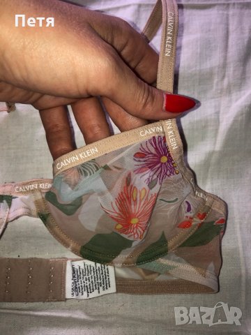 Calvin Klein Сутиен 70А, снимка 1