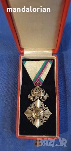 Орден За гражданска заслуга ДАМСКИ КРЪСТЪ III степен