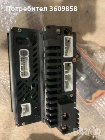 Радио за Тойота рав 4, снимка 2 - Части - 51506761