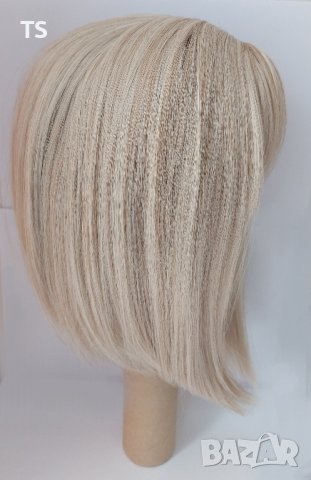 Уникална къса руса перука с бретон, снимка 3 - Аксесоари за коса - 43421428